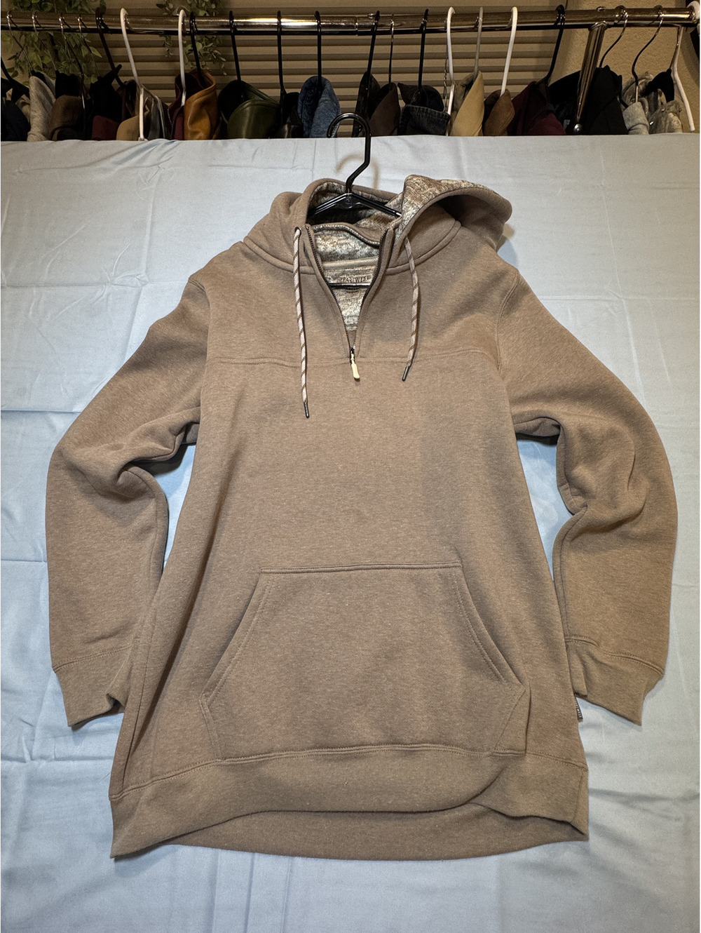 Departwest beige pullover hoodie